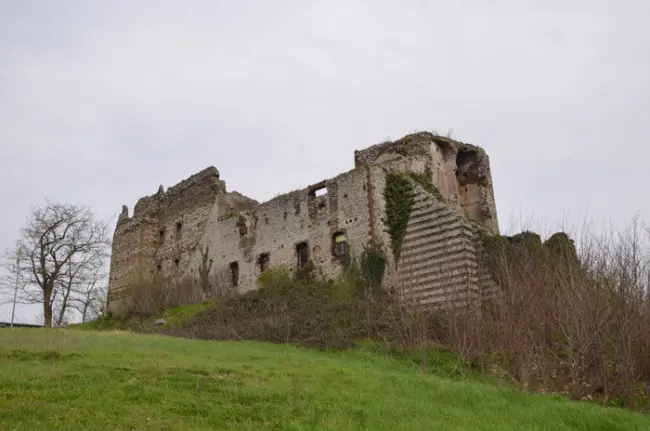 castello di piombinara