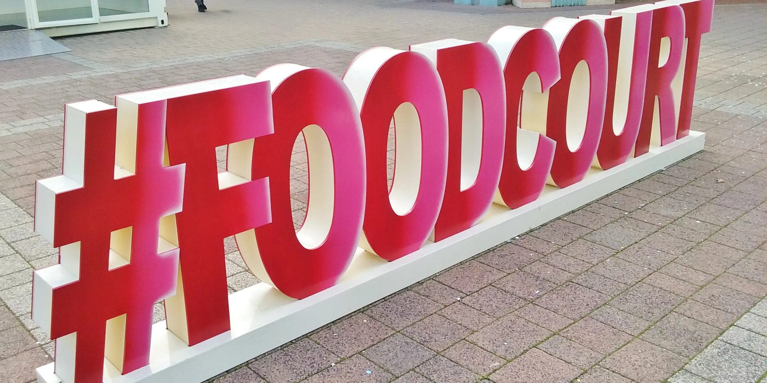 foodcourt