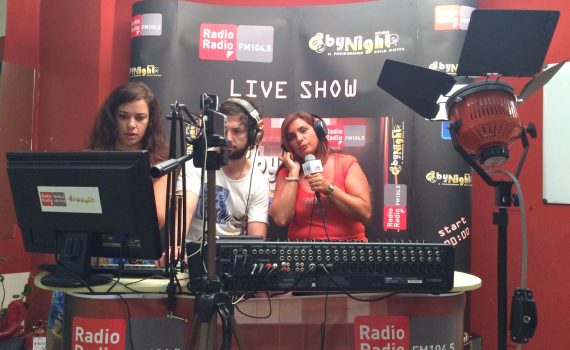 FAMILY-WELCOME-INTERVISTA-RADIO-RADIO