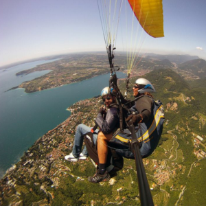 volo in parapendio tandem a Bergamo