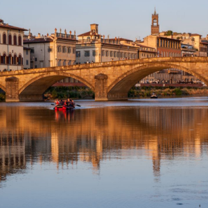 Ponte Vecchio e Crociera Rafting City Sights a Firenze