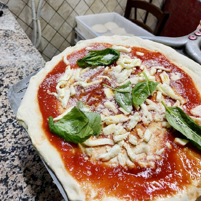 Napoli street food tour del cibo di strada tipico con guida locale - immagine 2