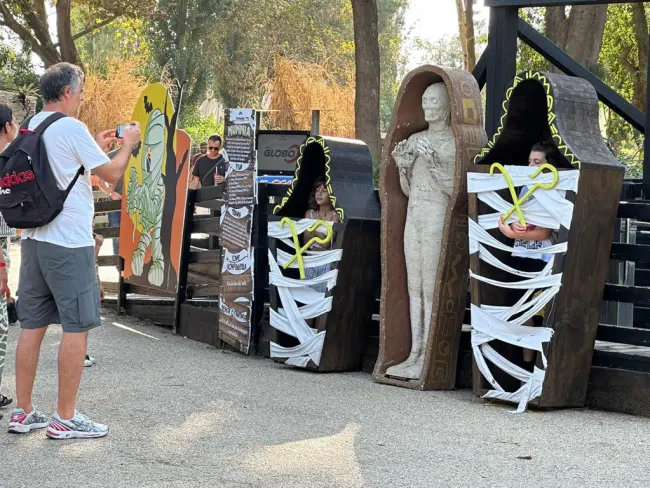 zoomarine halloween 2023 a