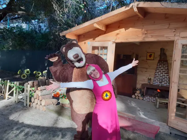 foto masha e orso LUNGHEZZA